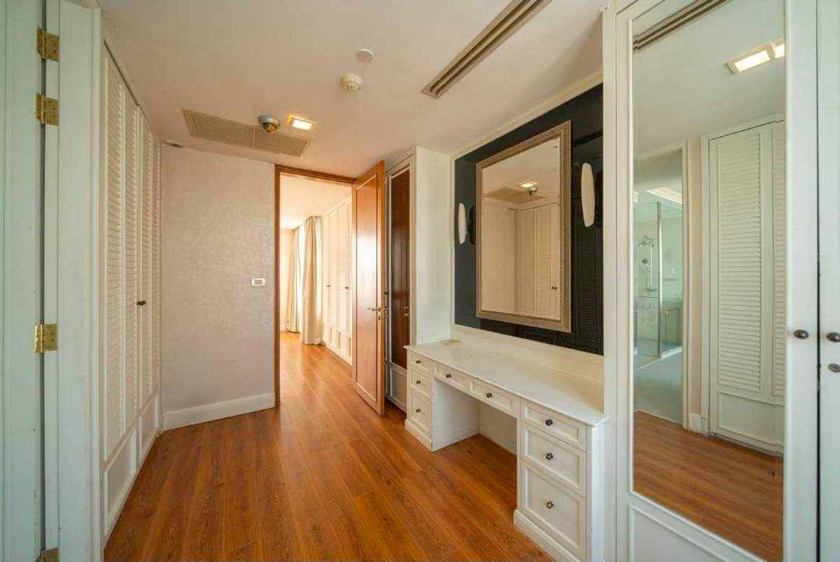 ขายคอนโดสุขุมวิท อโศก ทองหล่อ : Luxury Condo for Sale Thonglor | City Lifestyle Rare Unit | Near BTS Thonglor | 79,000,000 THB | คอนโดหรูขาย ทองหล่อ ไลฟ์สไตล์เมือง ห้องหายาก ใกล้ BTS ทองหล่อ 79,000,000 บาท - LTHC14887