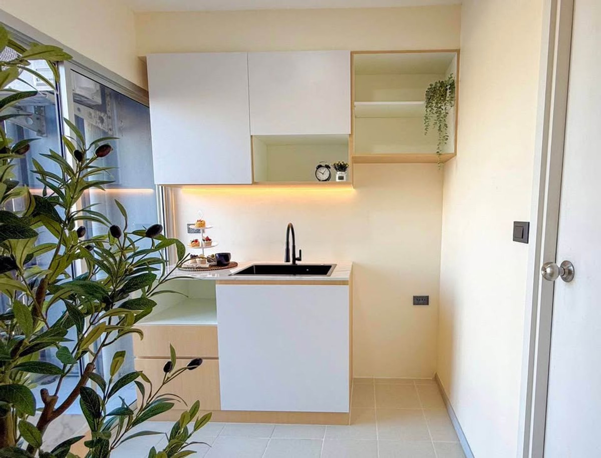 For SaleCondoRama 2, Bang Khun Thian : 🚗 Plum Rama 2 Condo, beautiful, minimalist style, new built-in, full room 💛