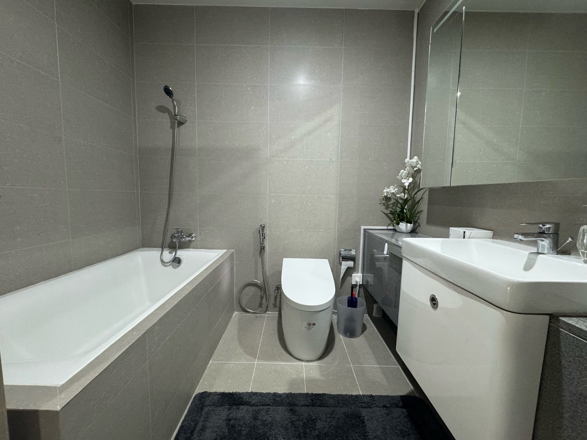 ให้เช่าคอนโดวิทยุ ชิดลม หลังสวน : Noble Ploenchit