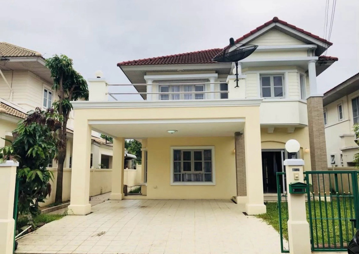 For RentHouseChaengwatana, Muangthong : 2-story detached house for rent, Chuan Chuen Khae Rai project, Nonthaburi Bypass Road 15, house in good condition, pets allowed.