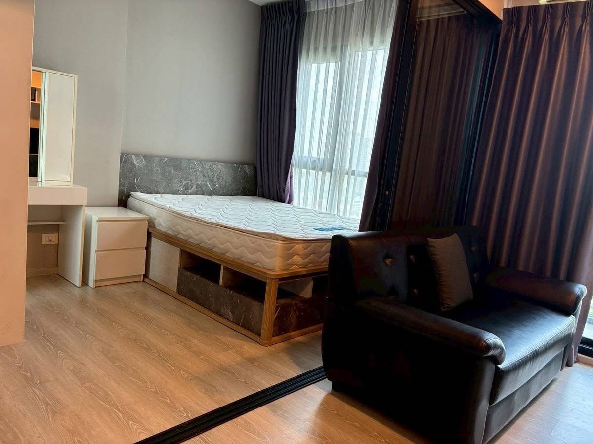 For SaleCondoRama9, Petchburi, RCA : ⚡️Flash Deal⚡️ Condoletmidst rama9 🔥29 sqm 1B1B💫2,749,000 🔥 Eye-popping price. If interested, contact Putter⚡️ 0928895628 Line:plustor_ss⚡️