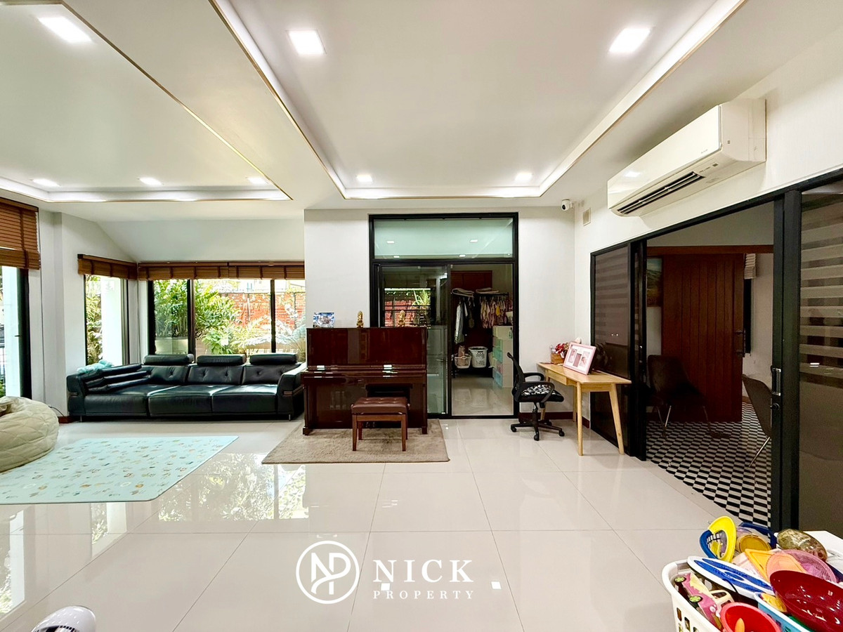 ขายบ้านนวมินทร์ รามอินทรา : LADDAROM ลัดดารมย์ วงแหวน-รามอินทรา : บ้านเดี่ยวหลังใหญ่ Hi Class สังคมมีระดับ ตกแต่งจัดเต็ม สุดยอดของ ฮวงจุ้ย บ้านเลขที่ 9