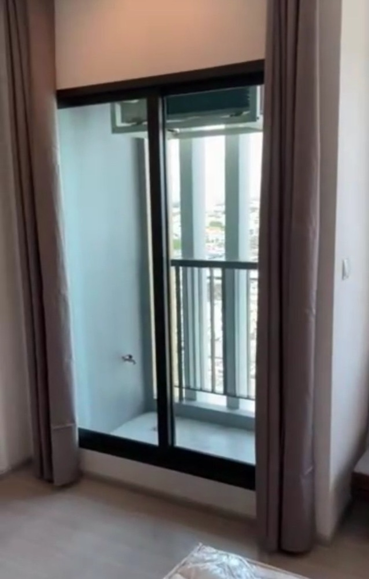 ให้เช่าคอนโดอ่อนนุช อุดมสุข : Unit Available at Life Sukhumvit 62