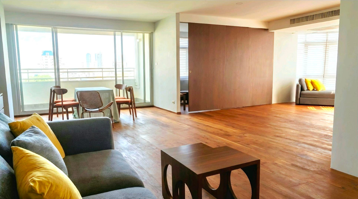 ขายคอนโดสุขุมวิท อโศก ทองหล่อ : (For Sale🔥) 📍 The Waterford Park Thonglor5 | 1B2B 134 sq.m. | Spacious renovated 1 BR condo in Thonglor