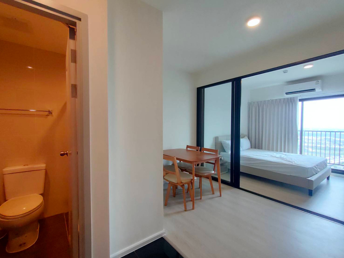 For RentCondoBangna, Bearing, Lasalle : For Rent : A space Mega Bangna 2 Condo next to Mega Bangna (ST-02)