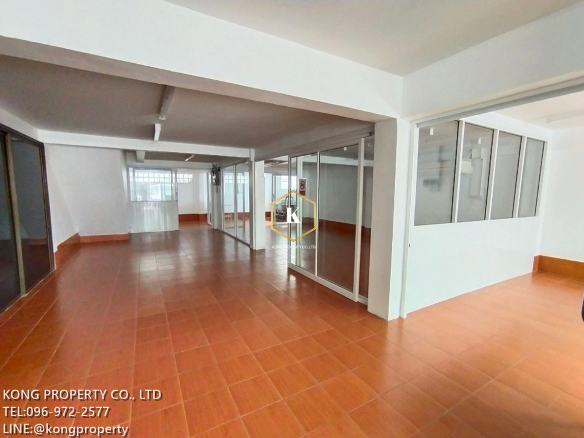 For RentWarehouseBang kae, Phetkasem : Factory for rent, food production, cosmetics production, Phetkasem 69, Nong Khaem, Bangkok