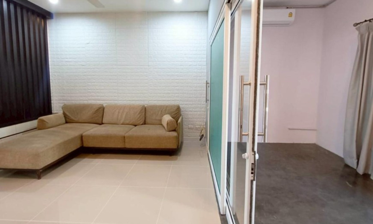 ให้เช่าทาวน์โฮมราษฎร์บูรณะ สุขสวัสดิ์ : 🔥 ให้เช่า ทาวน์โฮม The Pleno สุขสวัสดิ์ 30 🔥  📍 สุขสวัสดิ์ 30 เดินทางสะดวก  🛏 2 ห้องนอน 2 ห้องน้ำ + 2 ห้องทำงาน