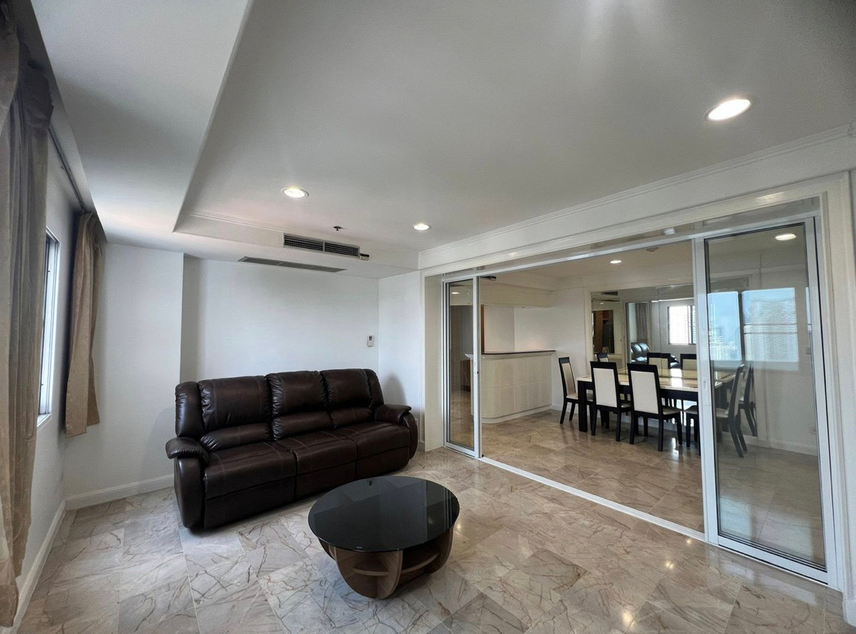 ให้เช่าคอนโดวิทยุ ชิดลม หลังสวน : 🏢 ให้เช่า วิทยุ คอมเพล็กซ์  วิวเมืองโล่ง ห้องใหญ่หายาก ใจกลาง CBD ใกล้ BTS เพลินจิต ✨