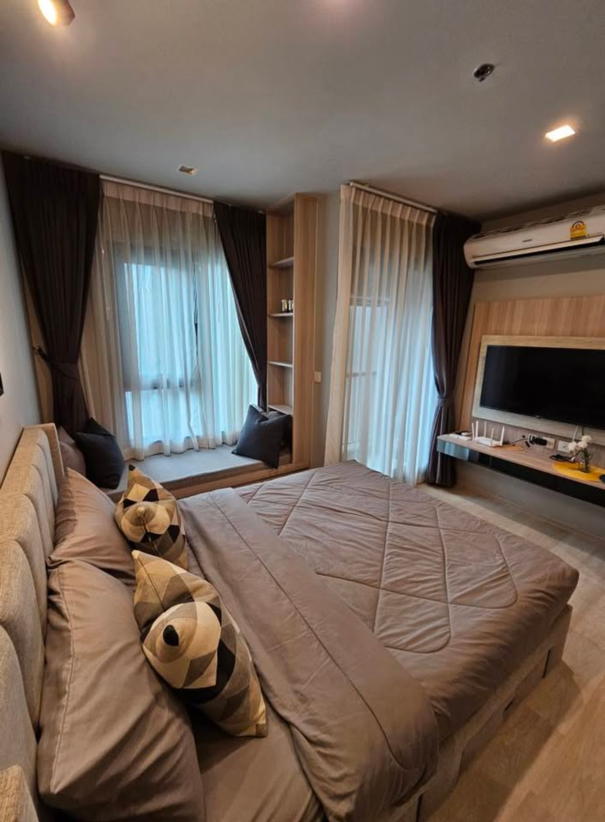 ให้เช่าคอนโดวิทยุ ชิดลม หลังสวน : 📢 ให้เช่าคอนโด ไลฟ์ วัน ไวร์เลส