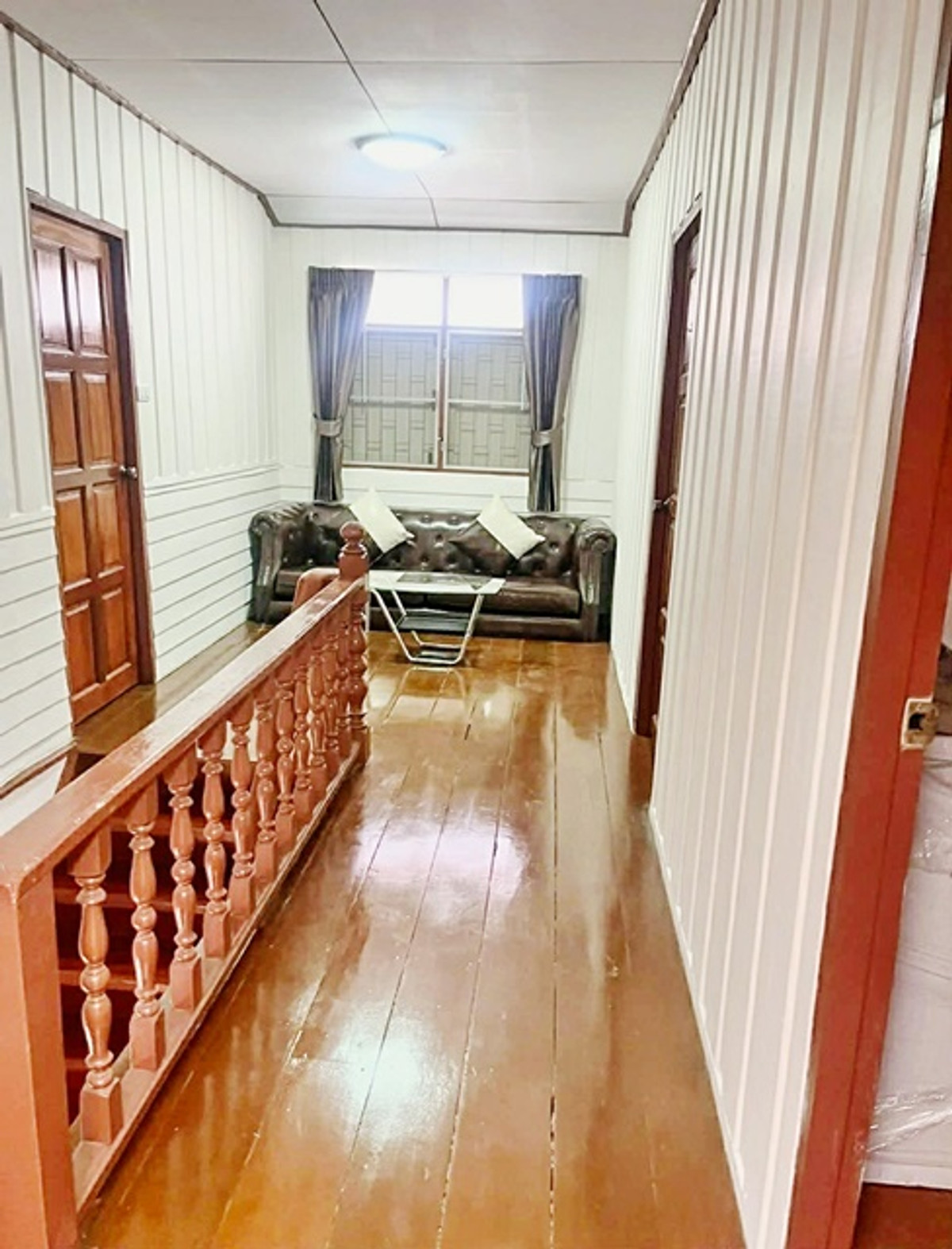 ให้เช่าบ้านรัชดา ห้วยขวาง : ฟอร์จูนทาวน์ 500 ม. 4นอน 2น้ำ ใกล้ MRT พระราม 9 700ม. เซ็นทรัล พระราม 9 ทำเลรัชดา1-5