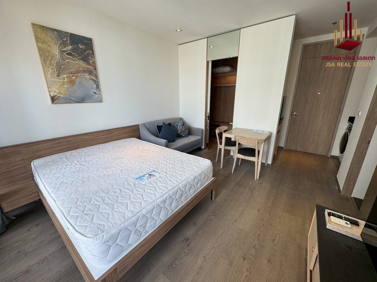 For SaleCondoSukhumvit, Asoke, Thonglor : ✨ For Sale: Park Origin Phrom Phong Condo ✨ 💰 Only 4,990,000 THB