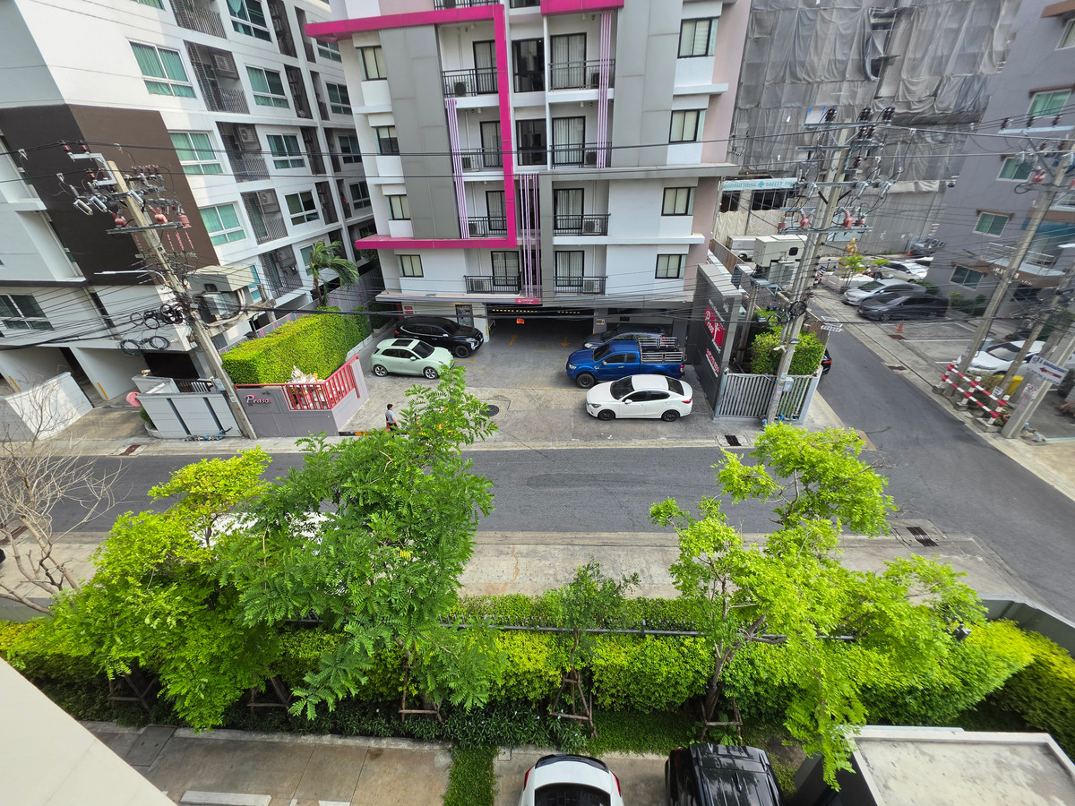 For RentCondoRatchadapisek, Huaikwang, Suttisan : Condo for Rent: Quintara Mhy Gen — 2-Bedroom 2-Bathroom Unit near MRT Huai Khwang, Only 25,000 THB/Month