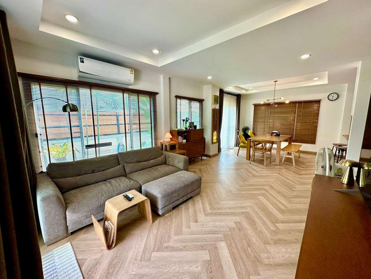 ขายบ้านมีนบุรี-ร่มเกล้า : ขายบ้านเดี่ยว 2 ชั้น Perfect Place รามคำแหง 164 Private Zone บ้านสวยบรรยากาศร่มรื่น ครัวขนาดใหญ่ พร้อมห้องอเนกประสงค์ อยู่สบาย ใกล้รถไฟฟ้าและกรุงเทพกรีฑาตัดใหม่