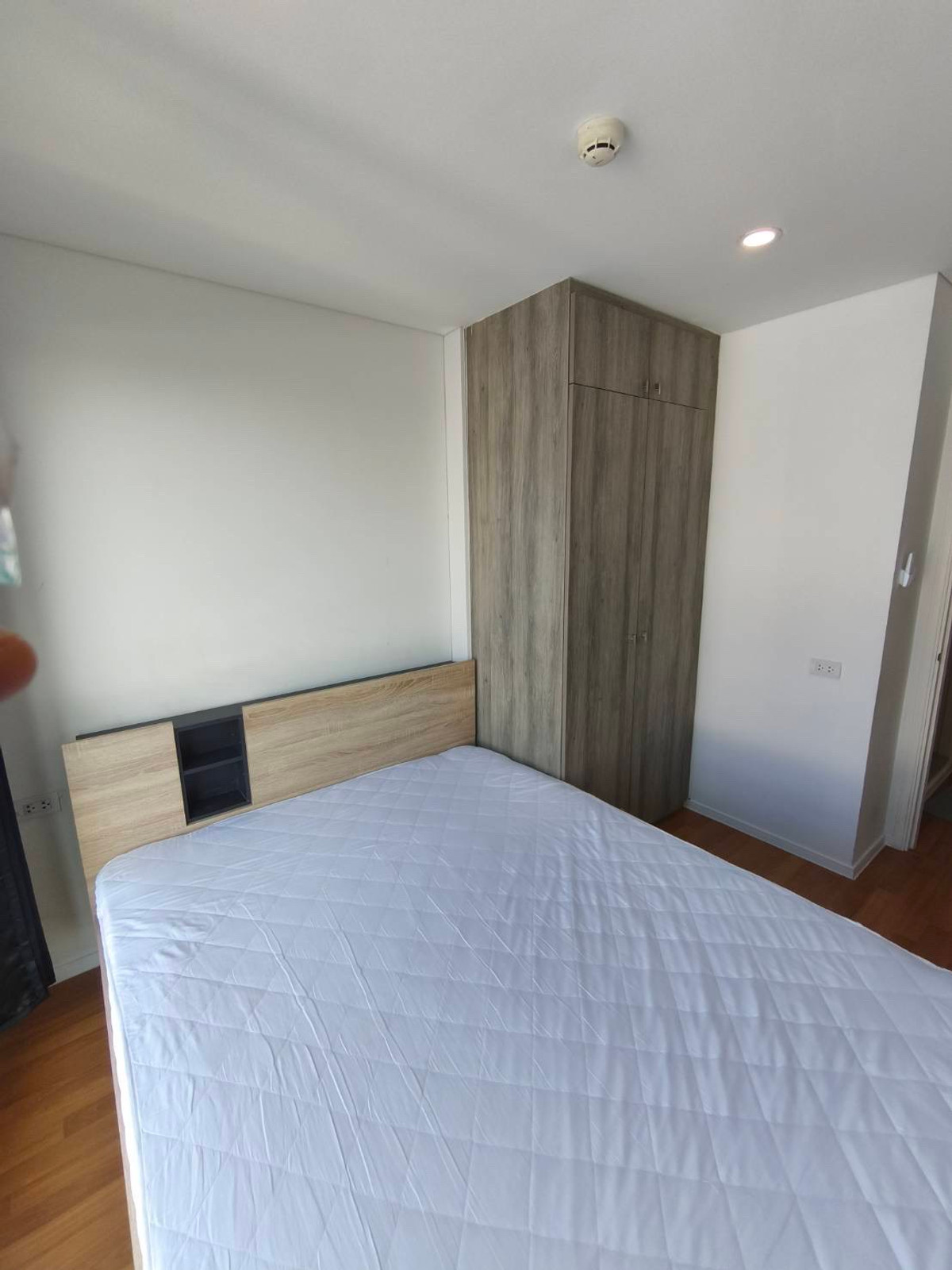 For RentCondoBangna, Bearing, Lasalle : Condo for rent, Lumpini Place Bangna Km. 3, Soi behind Central Bangna, near BTS Udomsuk / Bangna, ready to move in, very good price.