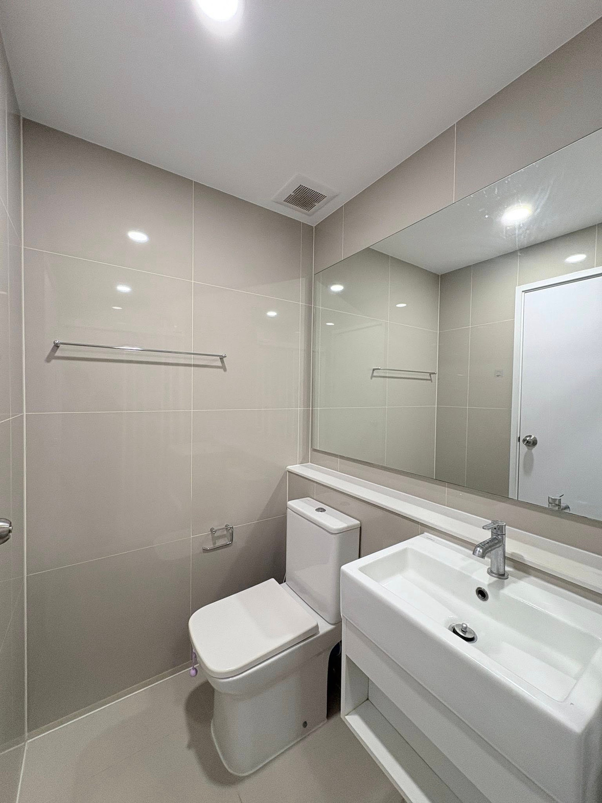 ให้เช่าคอนโดสะพานควาย จตุจักร : Condo for Rent @ Denim Chatuchak 📍 จตุจักร ใกล้ BTS + MRT