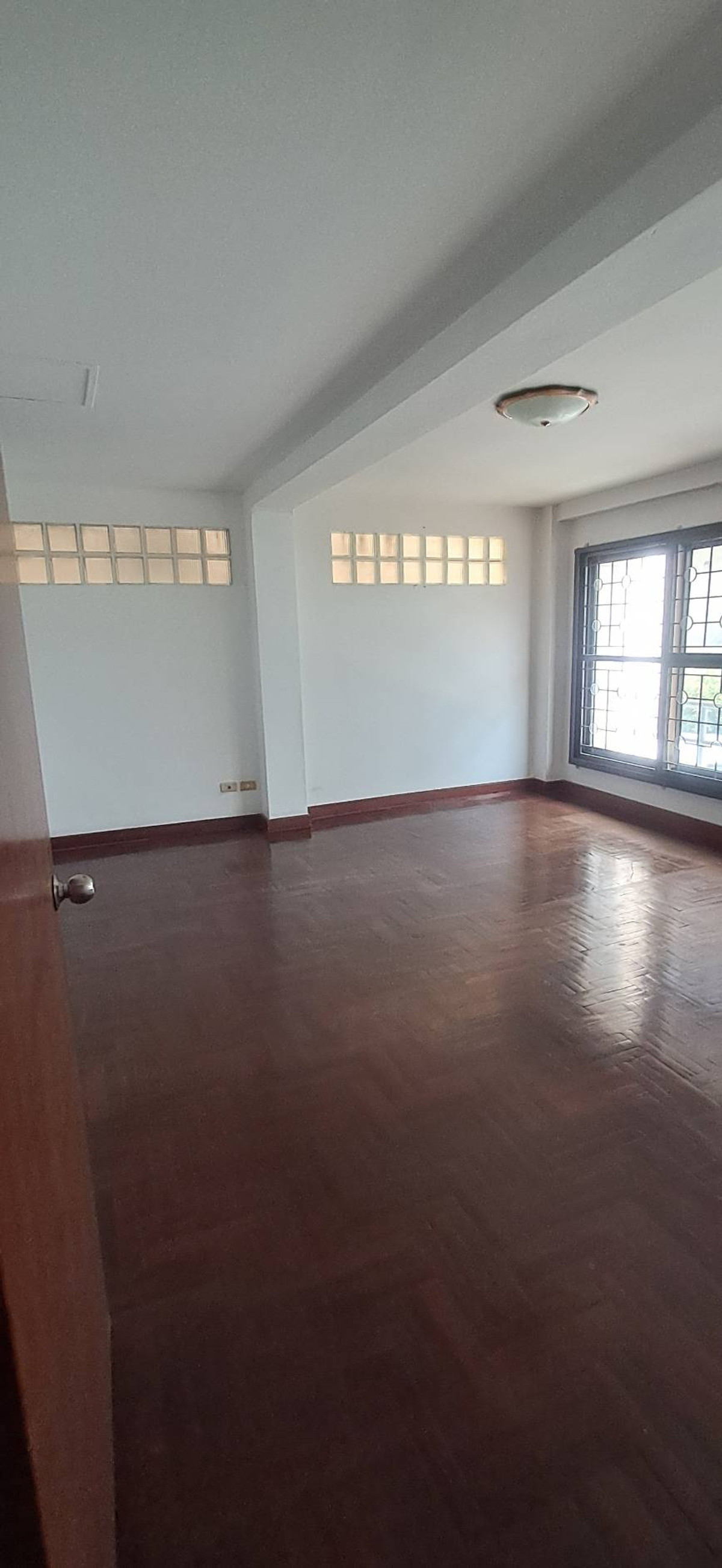 For RentTownhomeRama3 (Riverside),Satupadit : 3 Storey Townhouse in Rama 3 Wide Front with 4 Beds 4 Baths