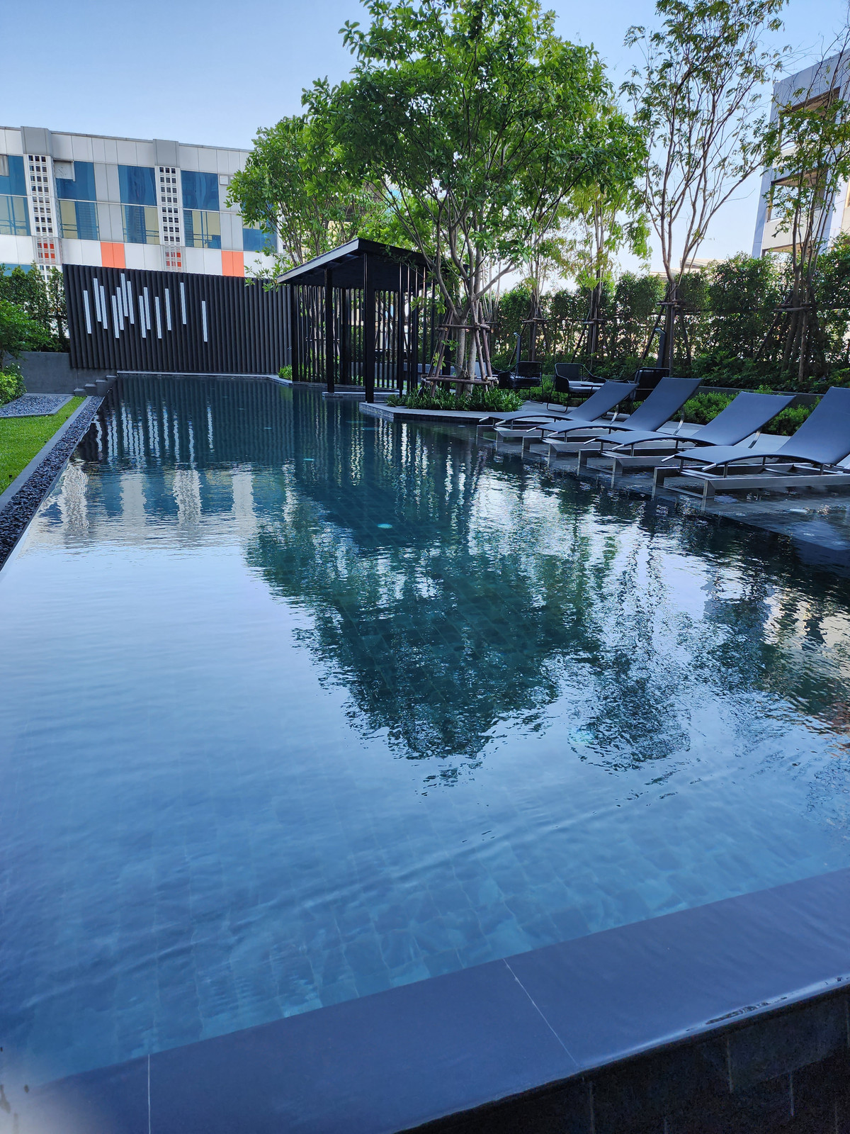 ให้เช่าคอนโดลาดพร้าว เซ็นทรัลลาดพร้าว : 🌈ให้เช่า🔥คอนโด นิวโนเบิล รัชดา-ลาดพร้าว 26ตรม.ติดรถไฟฟ้า2สาย:สีเหลือง สีน้ำเงิน เดินทางสะดวก