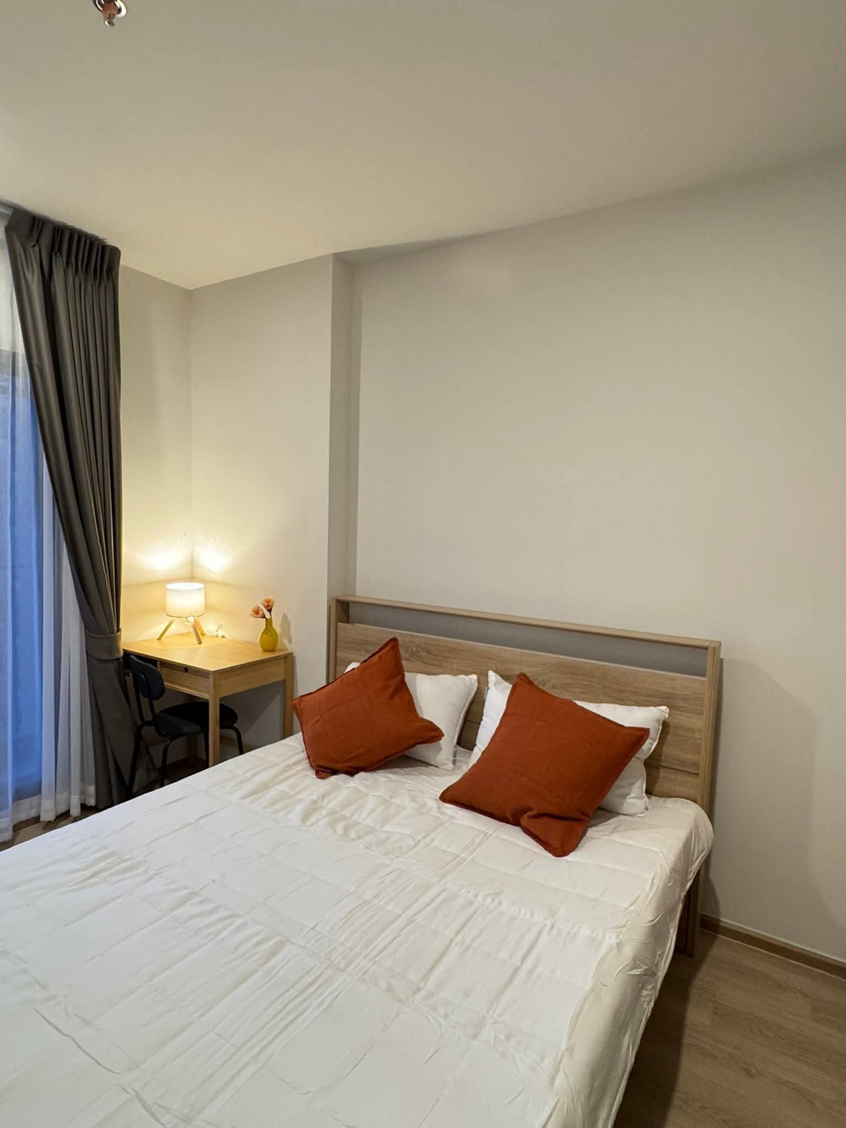 ให้เช่าคอนโดคลองเตย กล้วยน้ำไท : 💥CP-10555💥ว่าง ให้ เช่า ไลฟ์ พระราม 4 - อโศก👉แอดไลน์ @luxeliving 