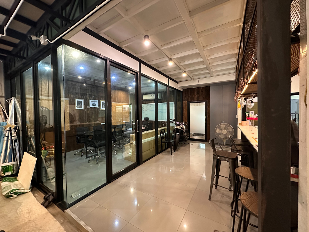 ขายที่ดินโชคชัย4 ลาดพร้าว71 : ที่ดิน ซอยลาดพร้าว 94 / 52 ตร.ว. (ขาย), Land Soi Lat Phrao 94 / 52 Sq.wah (FOR SALE) TPM374