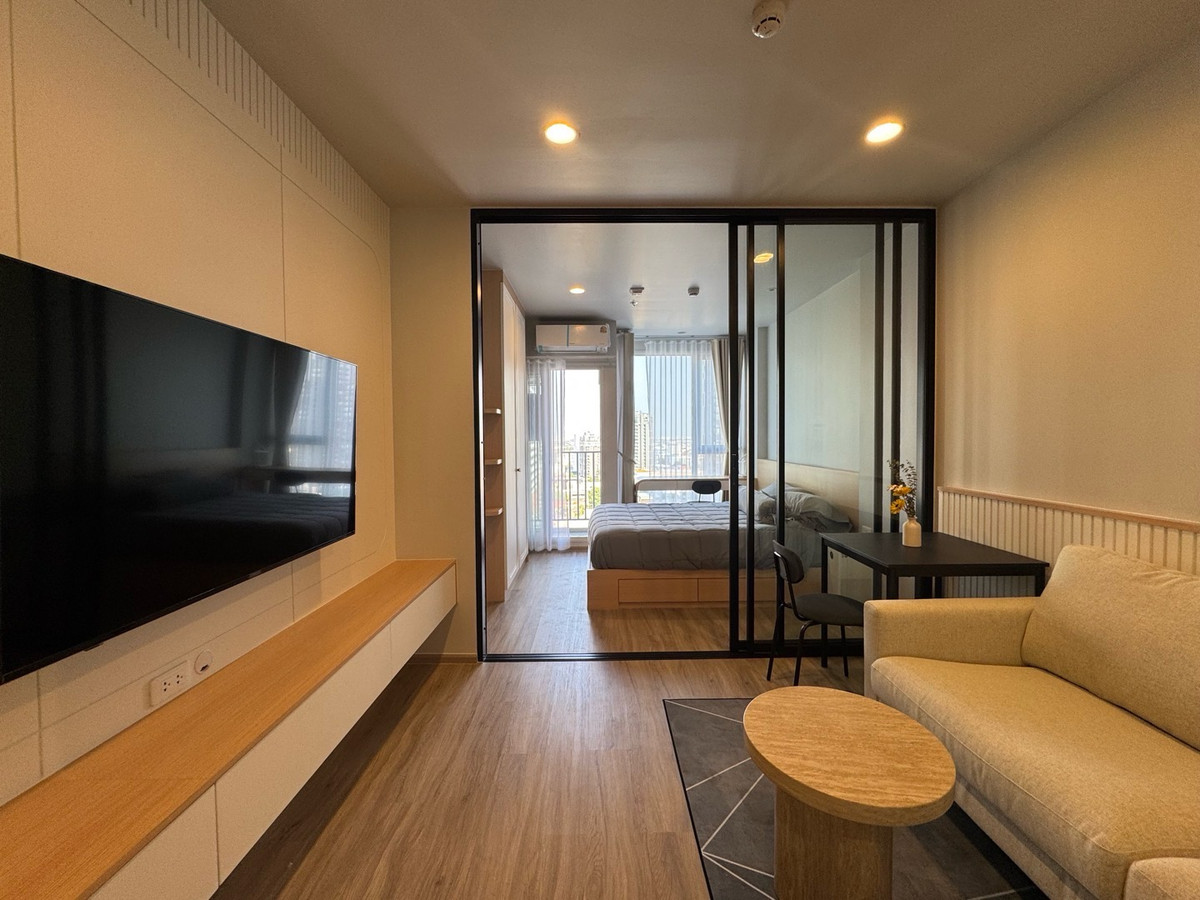 ให้เช่าคอนโดสุขุมวิท อโศก ทองหล่อ : Condo for Rent in Prime Thonglor Area 🌃✨Culture Thonglor 1Bed 32sq.m. 28k/m
📞Phat 064-642-8664