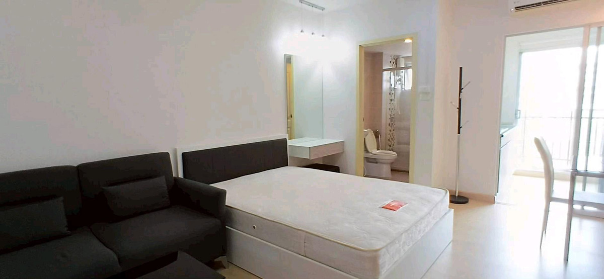 For SaleCondoPattaya, Bangsaen, Chonburi : Studio room for sale Cheapest price in the building First come, first served. 
^_^ ^_^ ^_^ 
#Supalai City Resort Condo, special price only 1.39 million baht.
Reduced from 1.55 million baht, selling with tenant. Get a monthly renter for 7500 baht/month.