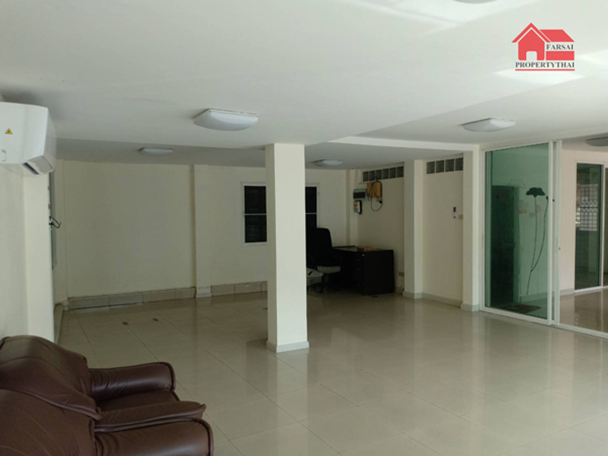 For RentHouseOnnut, Udomsuk : 2-storey detached house for rent, area 120 square meters, 4 bedrooms, 4 bathrooms, air conditioning, fully furnished, Sukhumvit Road 103, Soi Udomsuk, near Central Bangna, rental price 28,000 baht/month ( I want to work with you for a long time. 081-732-9