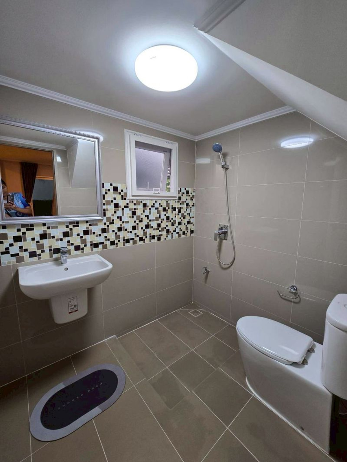 ขายบ้านลาดกระบัง สุวรรณภูมิ : ขายขาดทุน บ้านเดี่ยวทำเลดี ใกล้สนามบินสุวรรณภูมิ  ศุภาลัย การ์เด้นวิลล์ สุวรรณภูมิ ลาดกระบัง 54