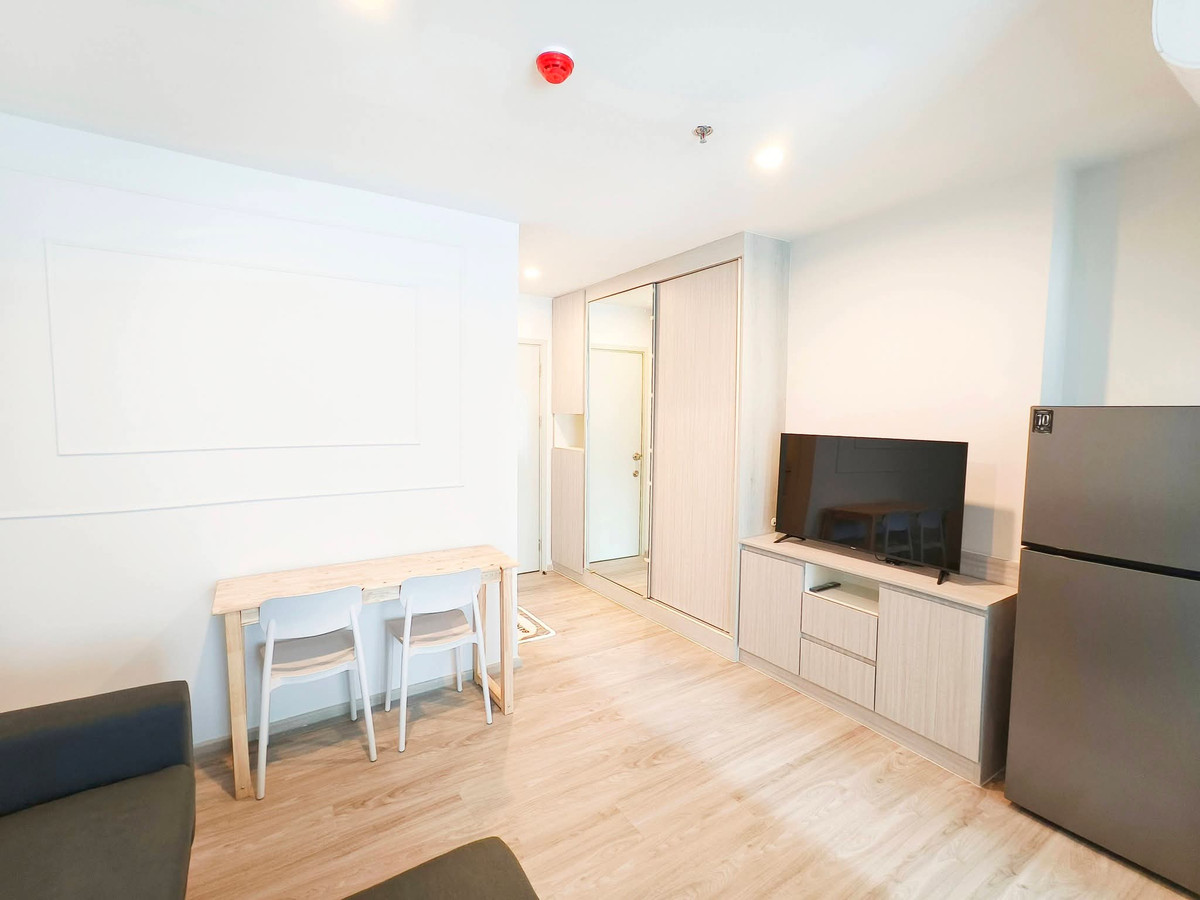 ให้เช่าคอนโดบางนา แบริ่ง ลาซาล : ให้เช่าคอนโด Regent Home Bangna BTS บางนาเพียง 350 เมตร เฟอร์ครบ พร้อมอยู่