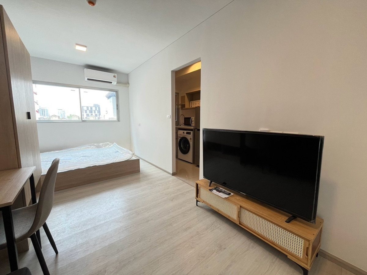 ให้เช่าคอนโดวิภาวดี ดอนเมือง หลักสี่ : คอนโดใหม่ ห้องว่างพร้อมเข้าอยู่ ตกแต่งครบทุกอย่าง (23 ตร.ม.) ราคา 7,500/เดือน ฟรีที่จอดรถ ฟรีค่าส่วนกลาง  