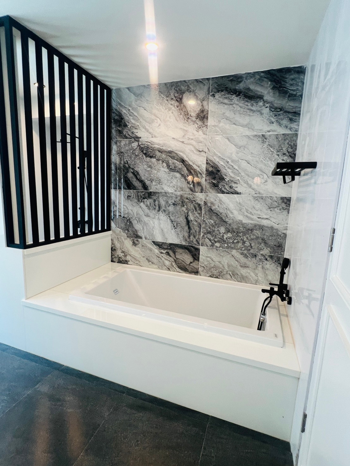 ขายบ้านพัทยา บางแสน ชลบุรี สัตหีบ : บ้านเดี่ยว นิบบาน่า เชด /  4 ห้องนอน (ขาย), House Nibbana Shade / 4 Bedrooms (FOR SALE) AM112