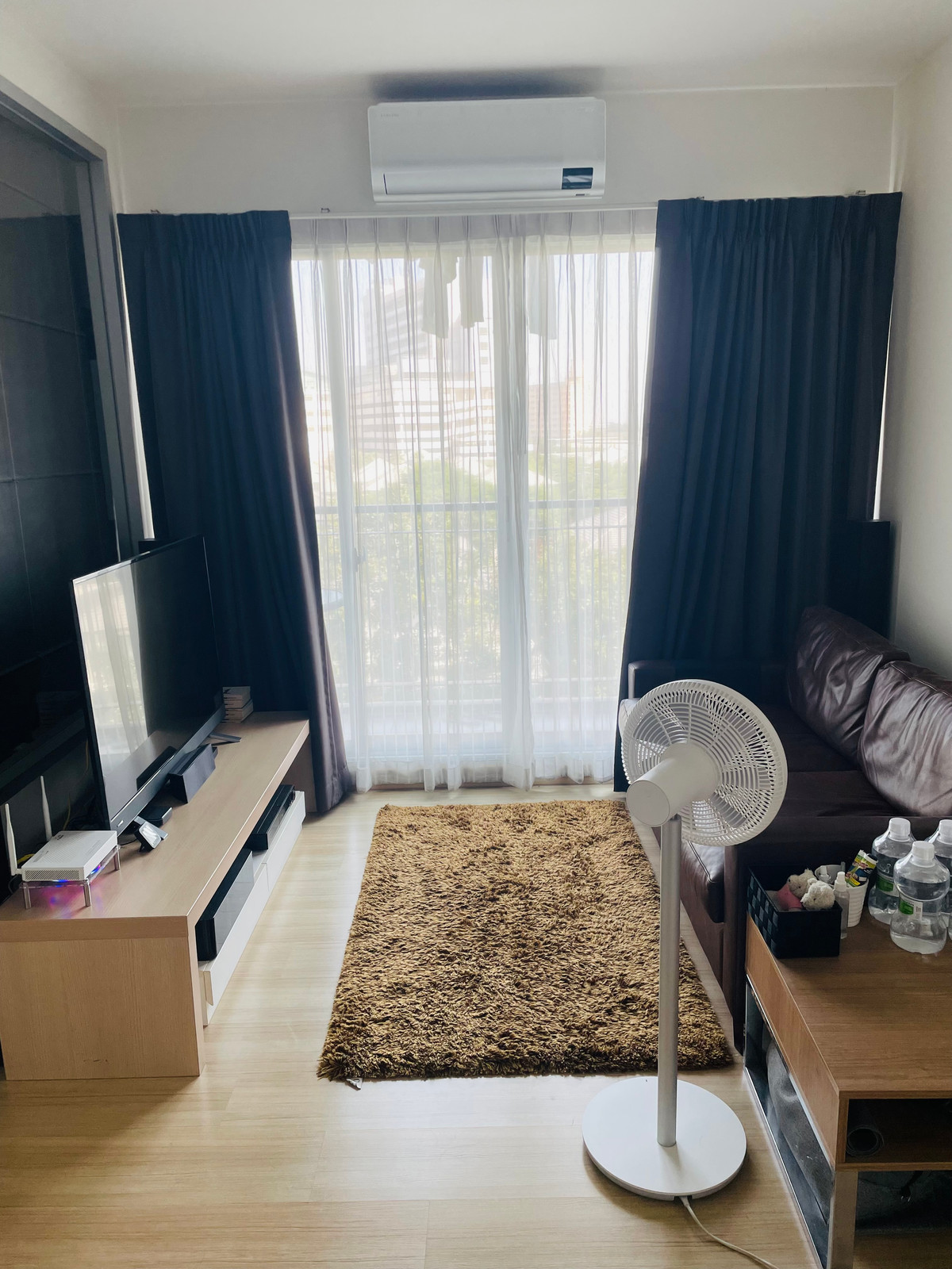 ขายคอนโดบางนา แบริ่ง ลาซาล : ขายด่วน! พาร์คแลนด์ เลคไซด์ (ตึก 2 ชั้น 6) 36 ตร.ม. วิวสวย เจ้าของขายเอง ค่าโอนถูกมาก