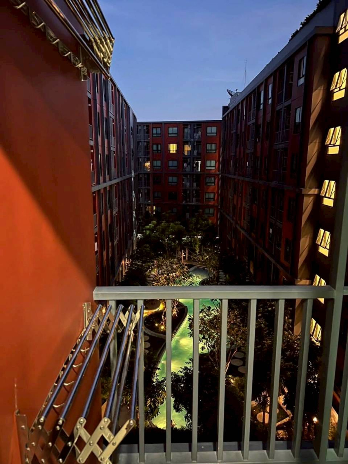 ให้เช่าคอนโดพระราม 9 เพชรบุรีตัดใหม่ RCA : ✅ MTE166 ✅ Line : @p2nproperty