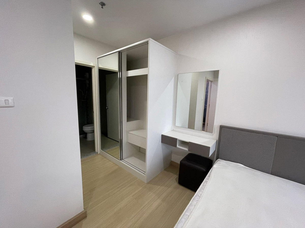 For RentCondoBang kae, Phetkasem : ⭐️ Supalai Veranda Phasi Charoen Station ⭐️ Beautiful room size 42.5 sq m., built-in furniture. There are electrical appliances.