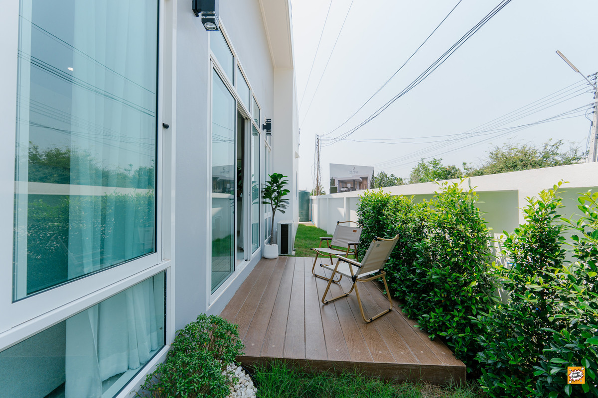 ขายบ้านพิษณุโลก : 🔥 โปรแรงแซงทุกโค้ง... จัดหนักเพื่อคนรักบ้าน! จะซื้อบ้านทั้งที ต้องได้ทั้ง **"ส่วนลด"** และ **"ของแถม"** แบบจบในที่เดียว