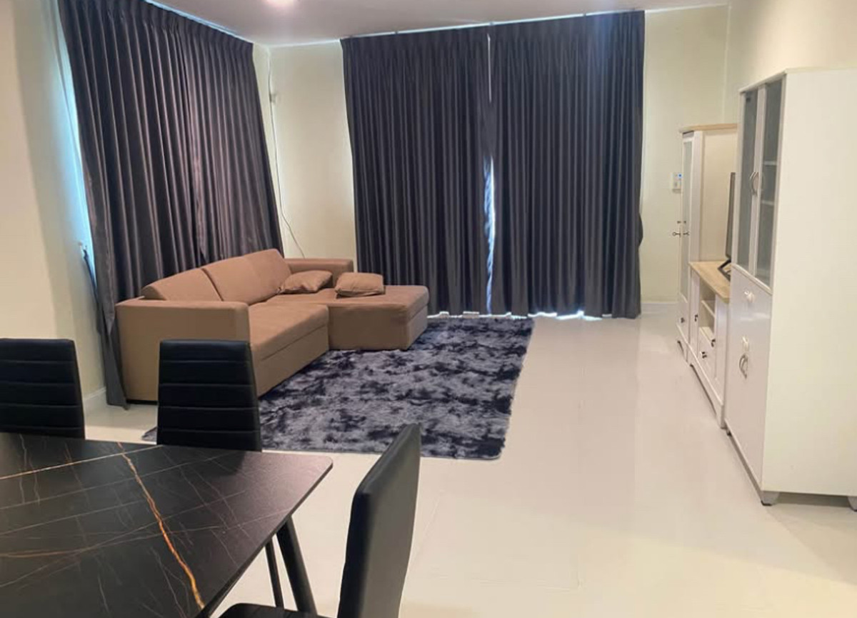 ให้เช่าบ้านลาดกระบัง สุวรรณภูมิ : ให้เช่าบ้านเดี่ยว Perfect Place วงแหวน-รามคำแหง เฟส 2 ใกล้ Big C เคหะร่มเกล้า และทางด่วนมอเตอร์เวย์