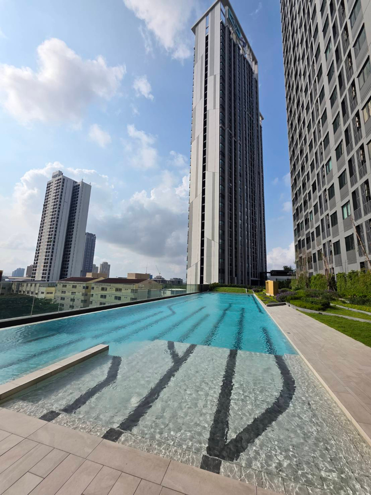 For RentCondoBangna, Bearing, Lasalle : 💥CP-10560💥Flexi mega Space Bangna👉Line : @accessliving