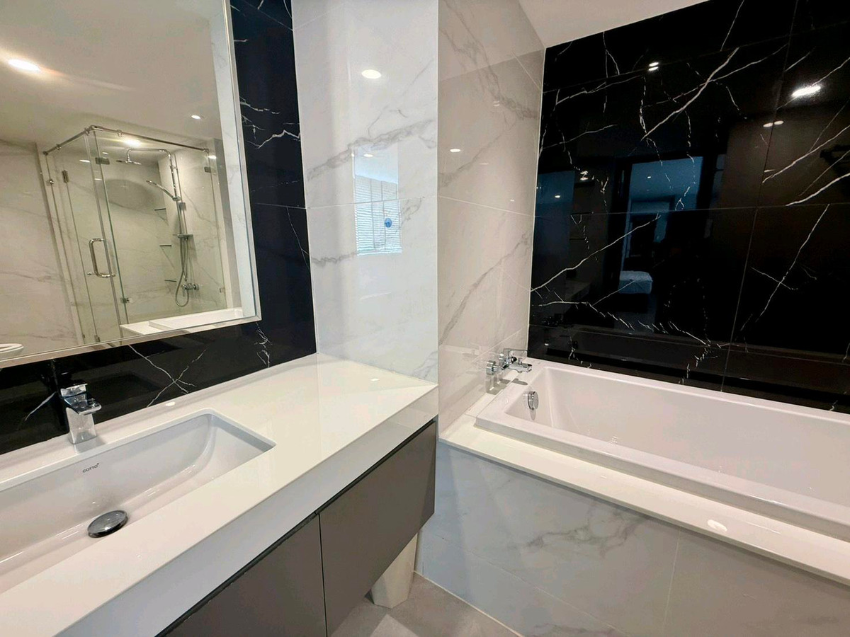 For RentCondoSukhumvit, Asoke, Thonglor : 🐶🐱Super Spacious  Pet Friendly Condo near BTS Prompong?🐶🐱