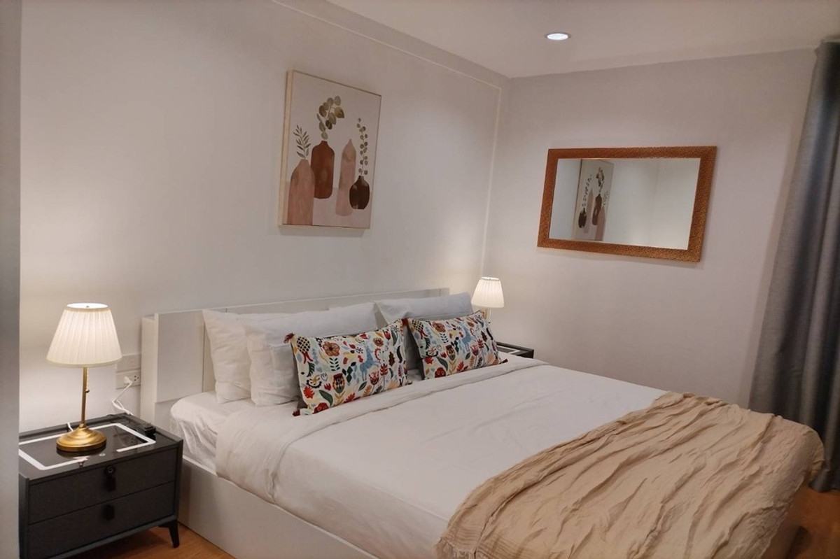 ขายคอนโดสาทร นราธิวาส : 🔥 ขายพร้อมผู้เช่า !! 🔥 Sathorn Gardens, 1 ห้องนอน, 1 ห้องน้ำ, ชั้นสูง 14++, มีที่จอดรถ Fixed, ทำเลดี!! Code C20240800127 พร้อมเข้าอยู่, ราคาพิเศษ!!📣📣