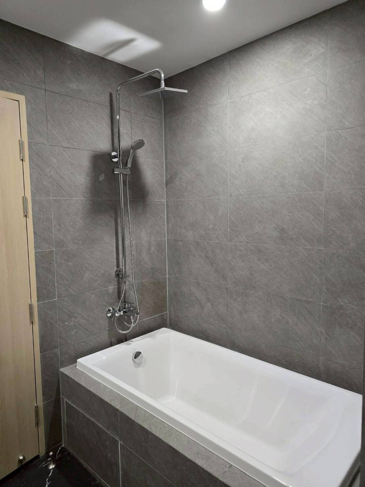 For RentCondoOnnut, Udomsuk : #L189🎉 310369 Condo for rent Skyrise Avenue Sukhumvit 64  