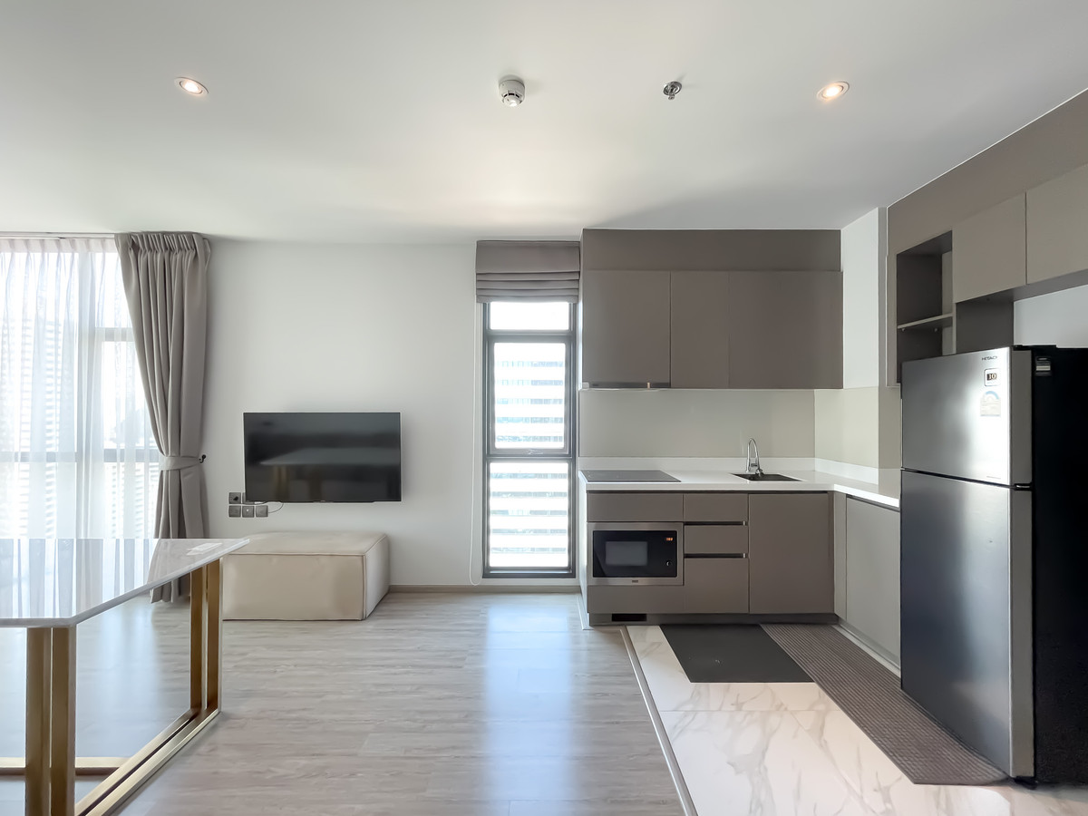 For SaleCondoSukhumvit, Asoke, Thonglor : FQ Condo for sale Rhythm Ekkamai price 13,000,000 baht [YCs260305]