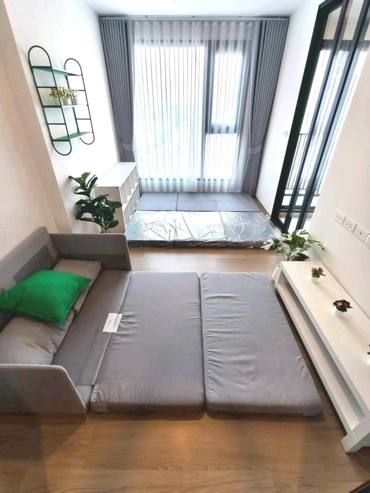 ให้เช่าคอนโดปิ่นเกล้า จรัญสนิทวงศ์ : โครงการใหม่ ห้องมือ 1 เพียง 200 ม MRT บางขุนนท์ พร้อมเข้าอยู่