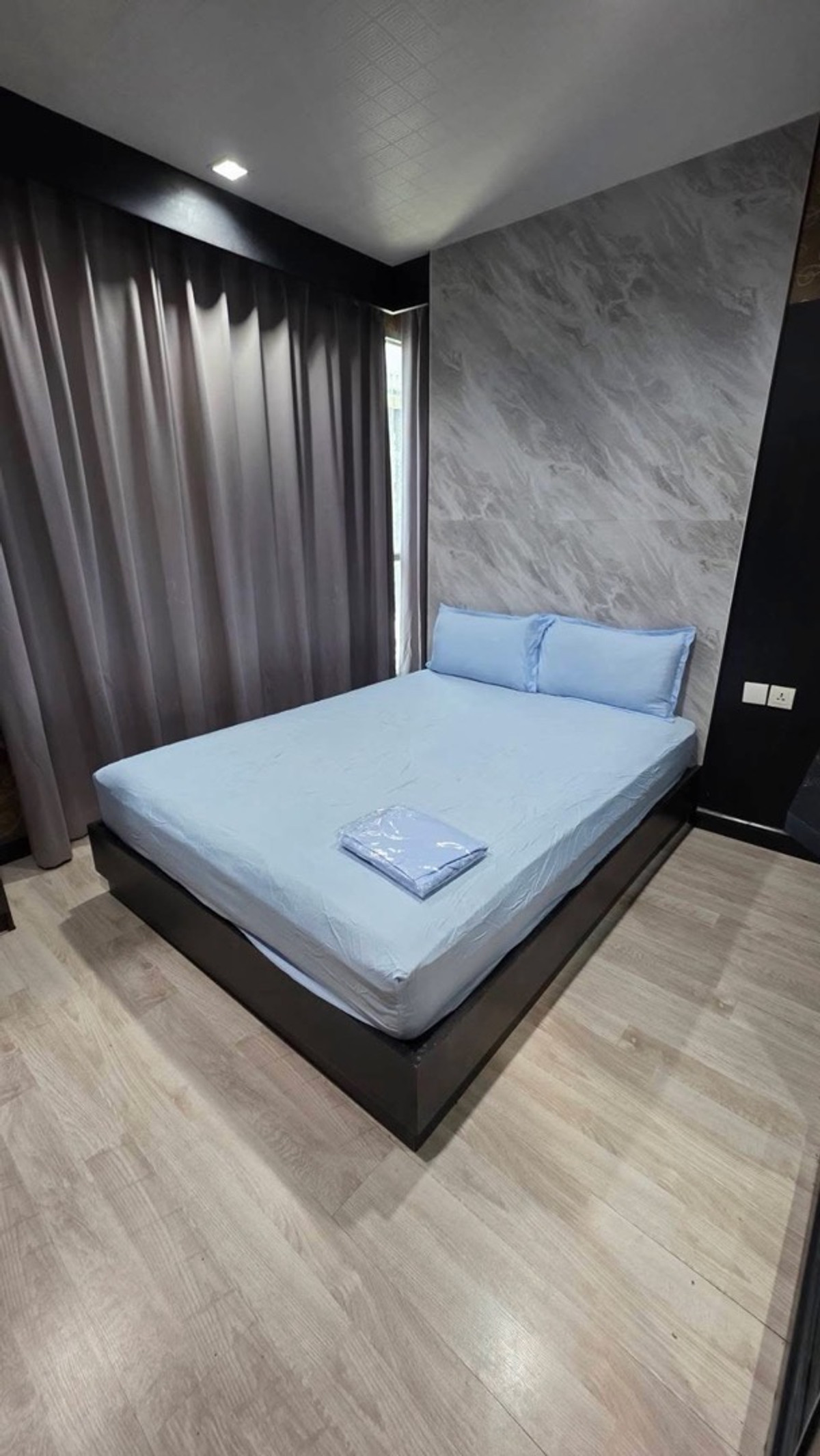 For RentCondoRama9, Petchburi, RCA : Ideo Mobi Rama9 / welcome co agent