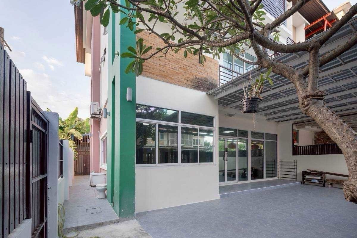 ให้เช่าทาวน์โฮมลาดพร้าว101 แฮปปี้แลนด์ : ให้เช่า Townhome บ้านบดินทร์ลาดพร้าว112 🌲🔆🔆 联排别墅出租，Baan Bodin Ladprao 112。