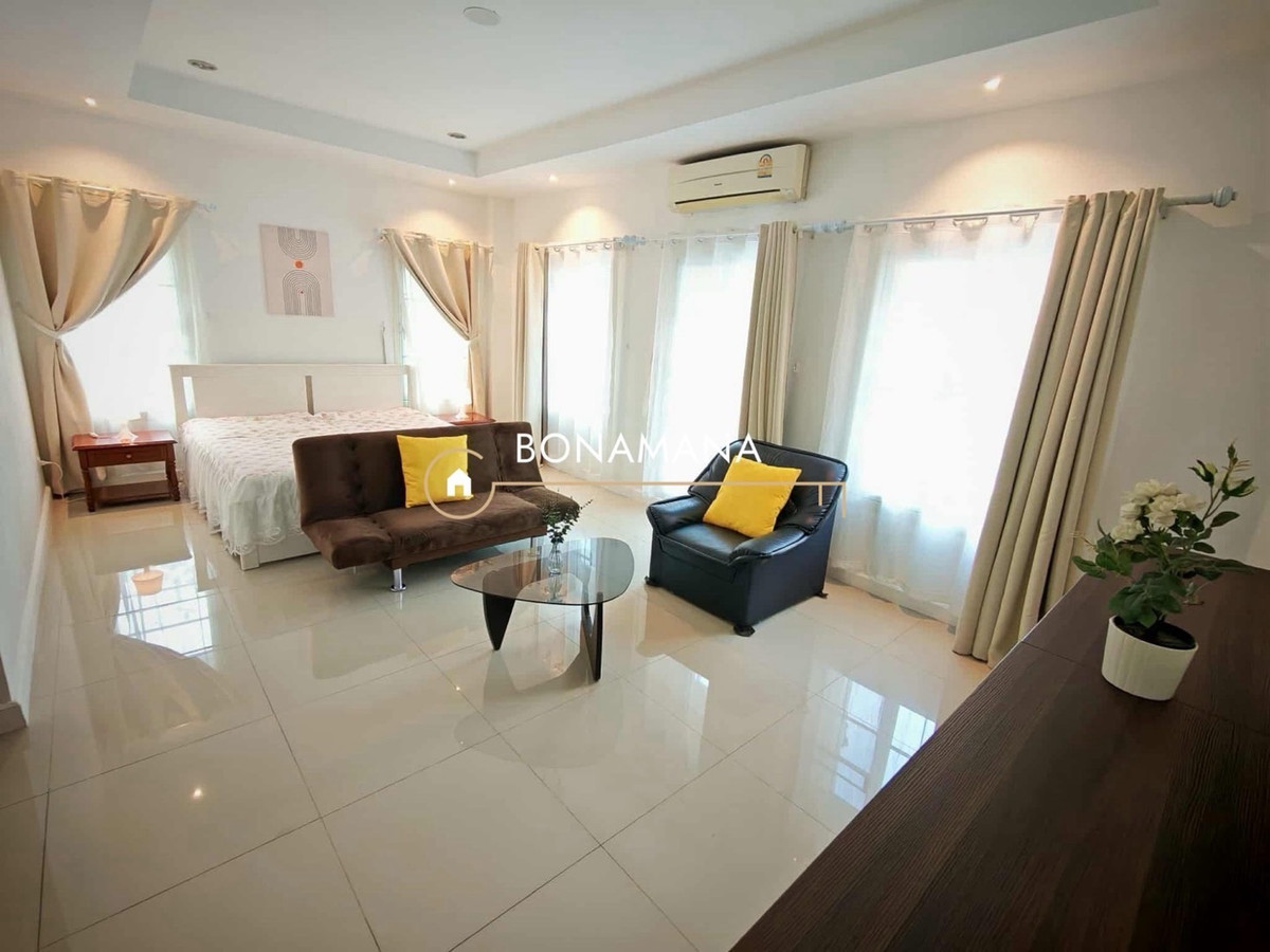 For RentTownhomeThaphra, Talat Phlu, Wutthakat : Townhome for rent, newly renovated, The URBAN Sathorn 🐶🐱 Pets allowed (BTS Bang Wa 1.8km)