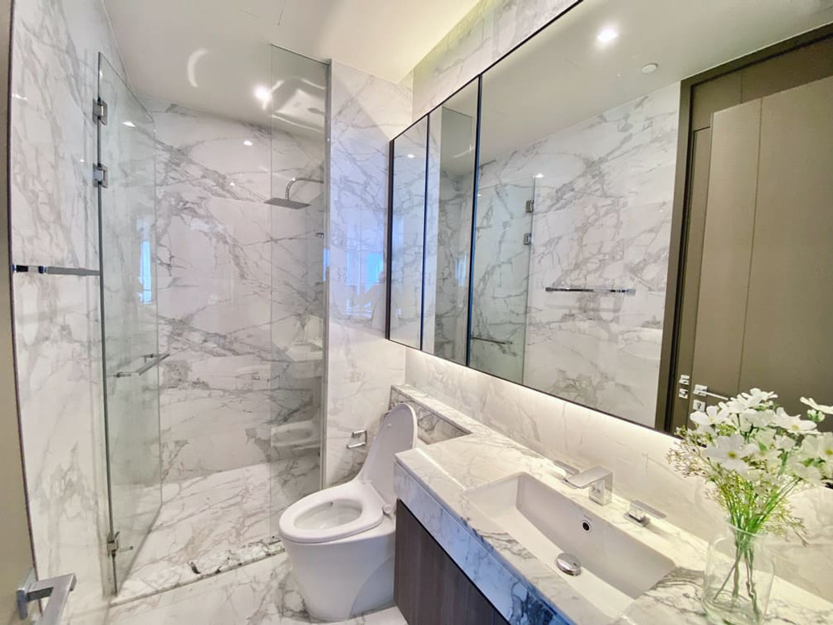 For RentCondoSukhumvit, Asoke, Thonglor : 🔥🔥 FOR RENT 🔥🔥🔥 Hyde Heritage Thonglor, (3 Bedrooms, 3 Bathrooms, 130 SQM) Ready to move in !! 🚝 Near BTS Thonglor