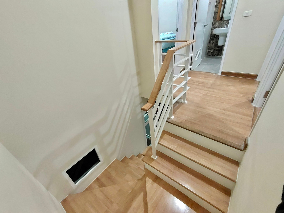 ขายทาวน์โฮมนนทบุรี บางใหญ่ บางบัวทอง : โกลเด้น ทาวน์ วงศ์สว่าง - แคราย / 4 ห้องนอน (ขาย), Golden Town Wongsawan - Khae Rai / 4 Bedrooms  (FOR SALE) BNS061