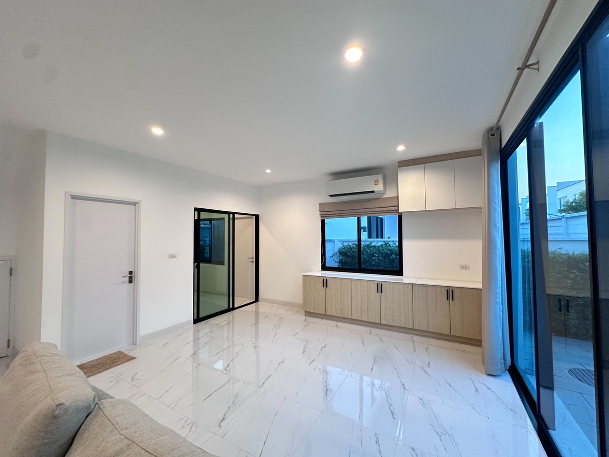 For SaleHouseBangna, Bearing, Lasalle : House for sale Como Bianca II Bangna price 6,990,000 baht [NCh260301]