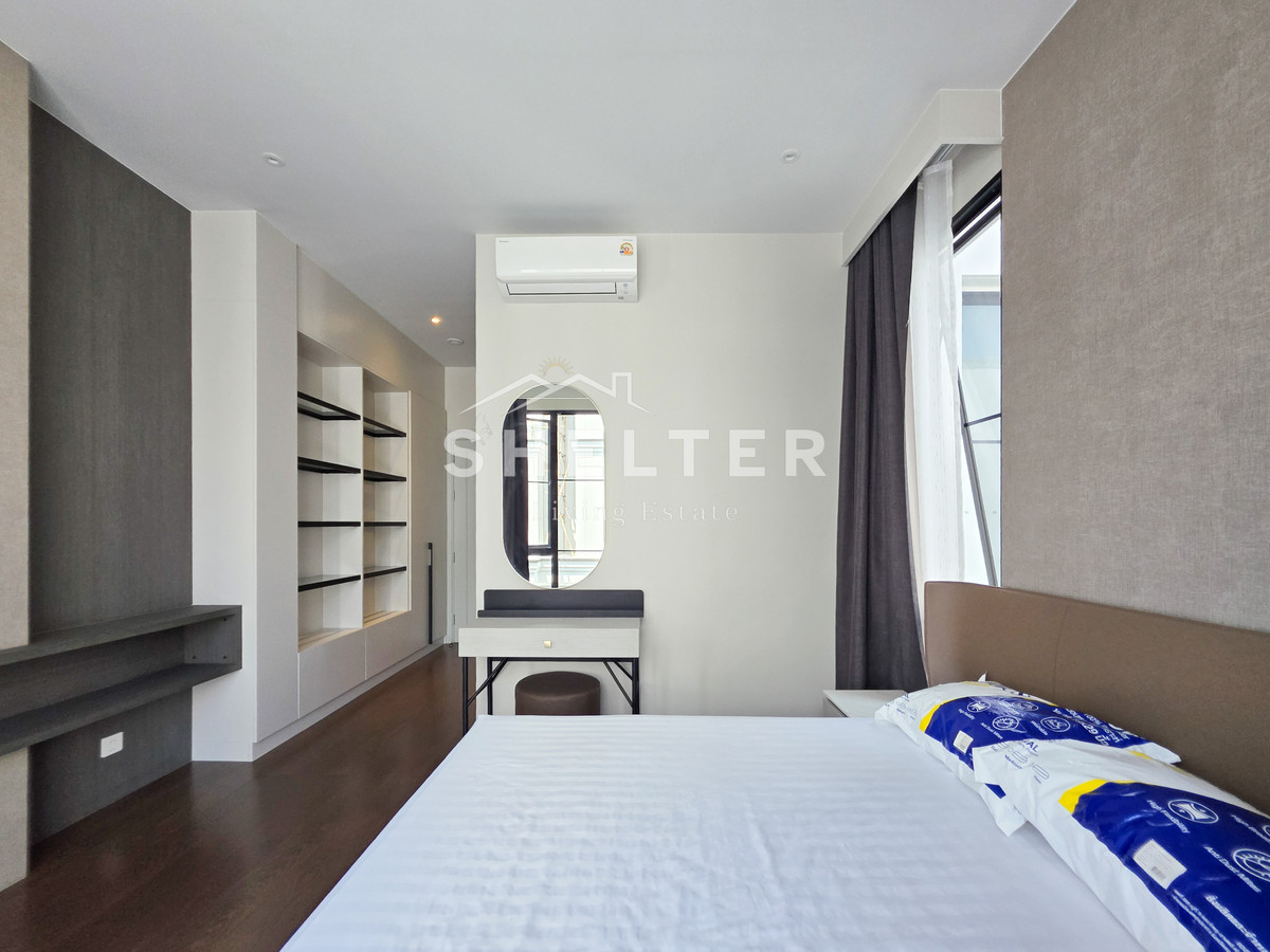 For RentHousePattanakan, Srinakarin : Single house ready for rent, Super Luxury, near Brighton International School | Wellington