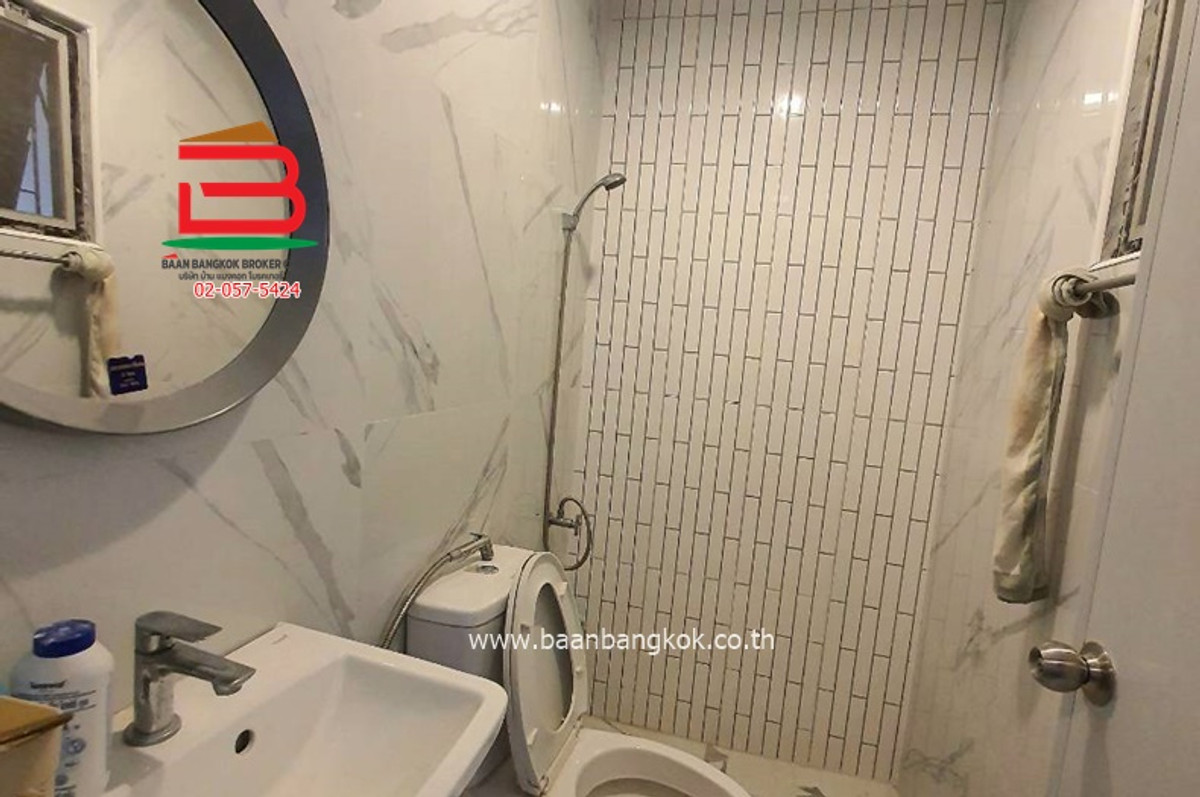 ขายทาวน์โฮมนวมินทร์ รามอินทรา : ทาวน์เฮาส์ หมู่บ้าน เค.ซี.รามอินทรา 6 (พระยาสุเรนทร์ 45) เนื้อที่ 24 ตรว. (ใกล้วัดพระยาสุเรนทร์) ถนนพระยาสุเรนทร์ แขวงสามวาตะวันตก เขตคลองสามวา