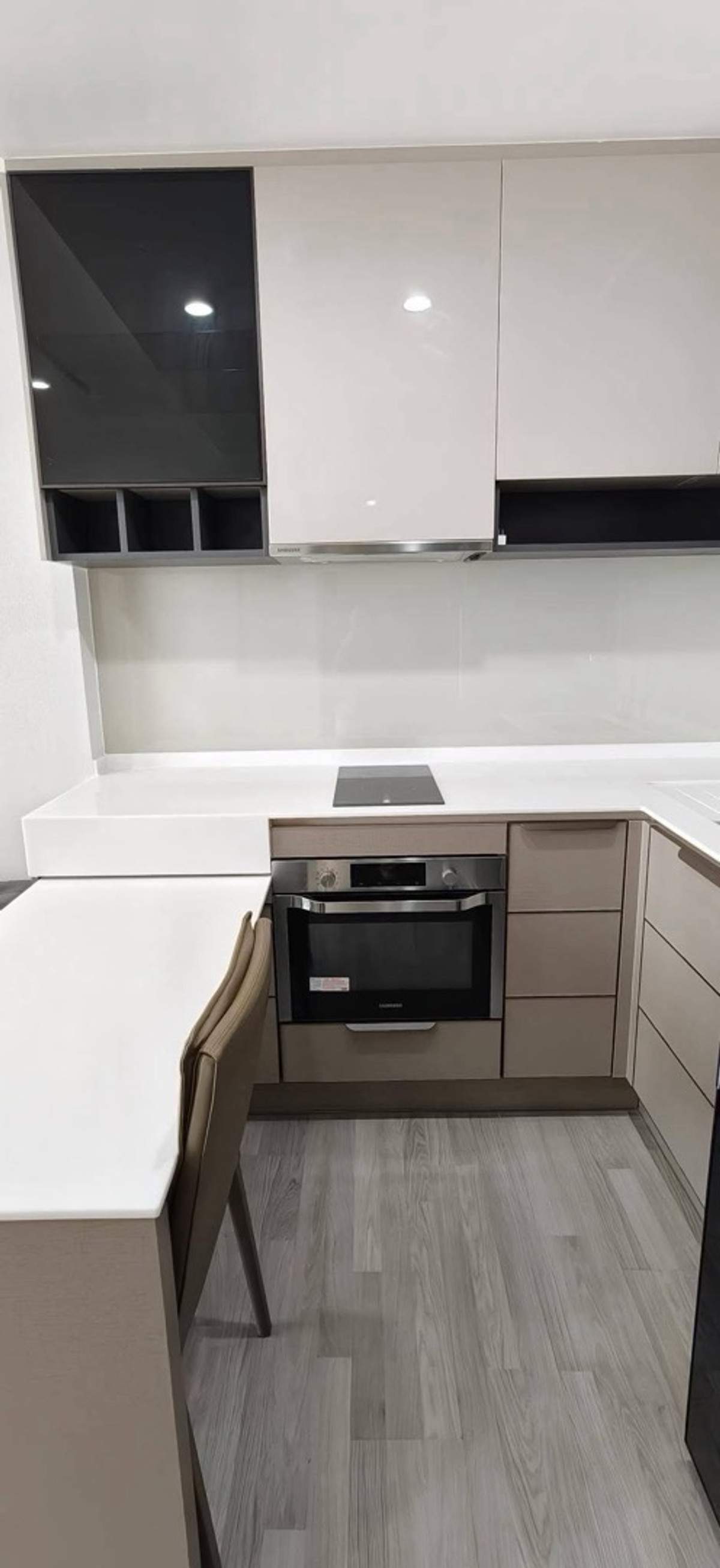 For RentCondoBang Sue, Wong Sawang, Tao Pun : 🔥Rare Item! 333 Riverside, 1 bedroom room 🔥River view + 1 car parking space, the best value in this area.